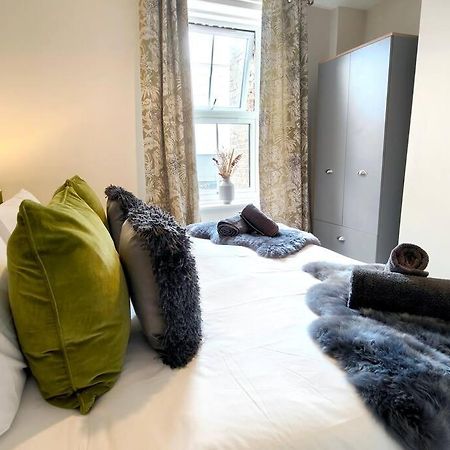 Carvetii - Anne House Room 2 - Dbl Bed First Floor En-Suite Carlisle  Exteriör bild